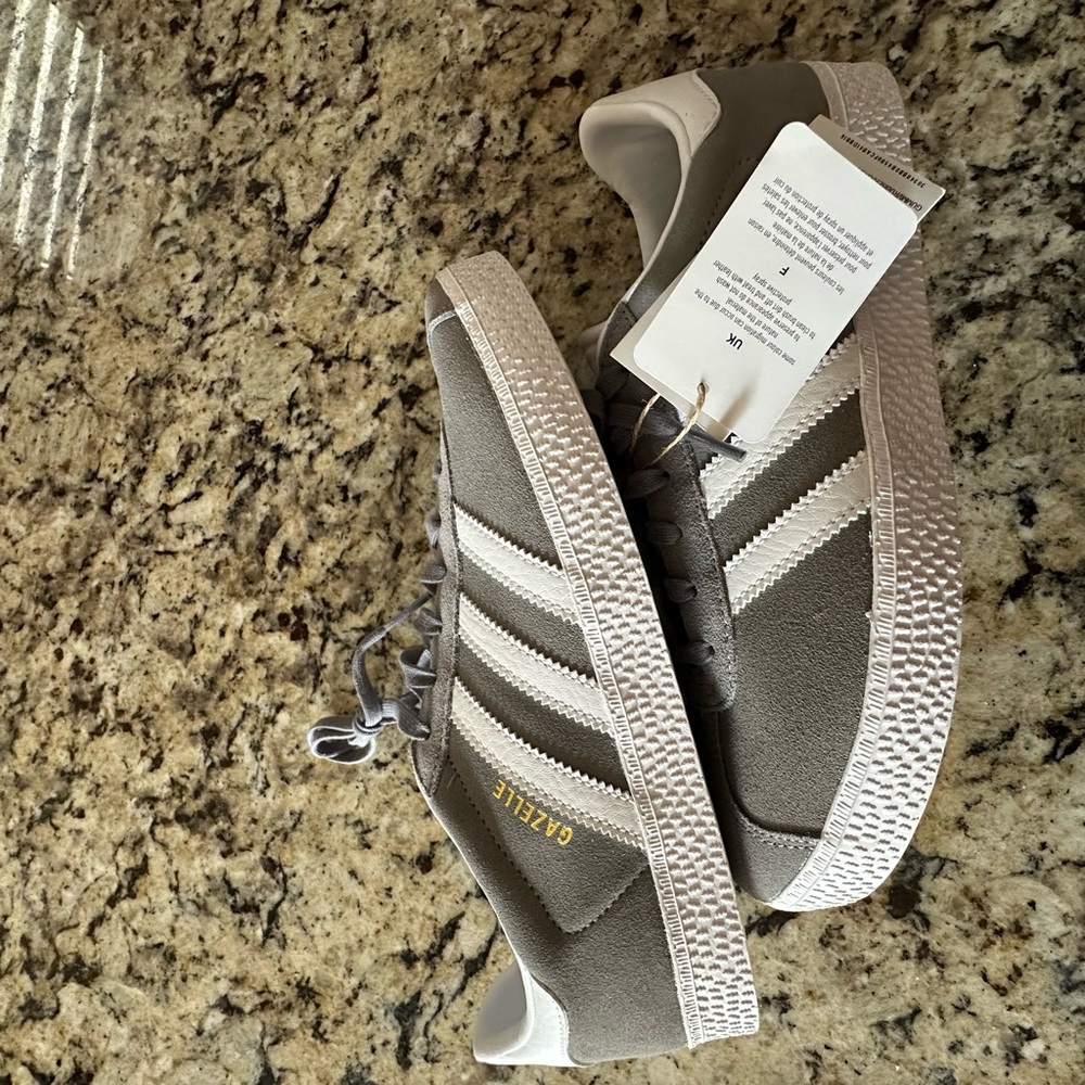 Adidas Gazelle Sneakers